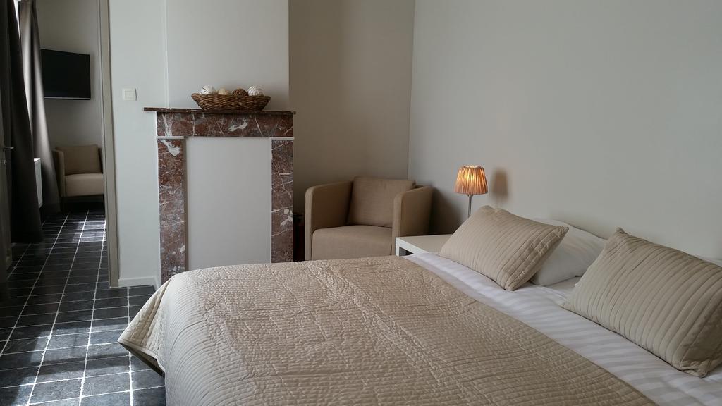 Bed & Breakfast Charles Cabour 3*