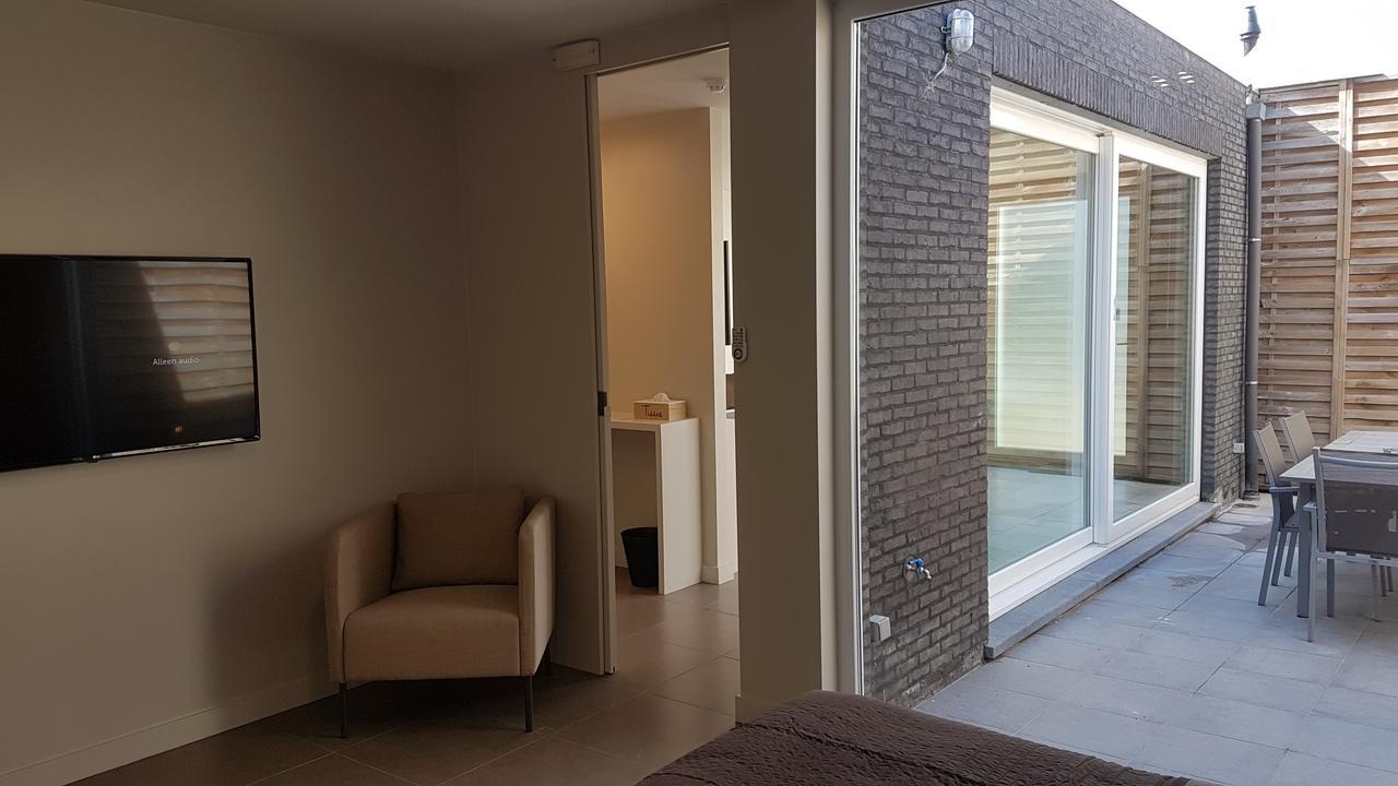 Charles Cabour Bed & Breakfast 3*